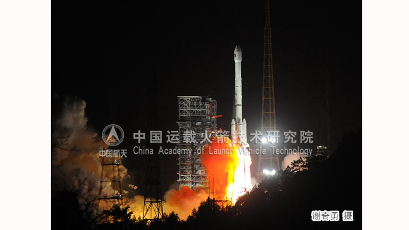 长征三号乙火箭成功发射“老挝一号”卫星